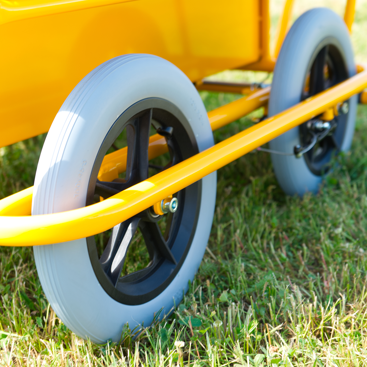 Kinderkrippenwagen gelb, 6-Sitzer